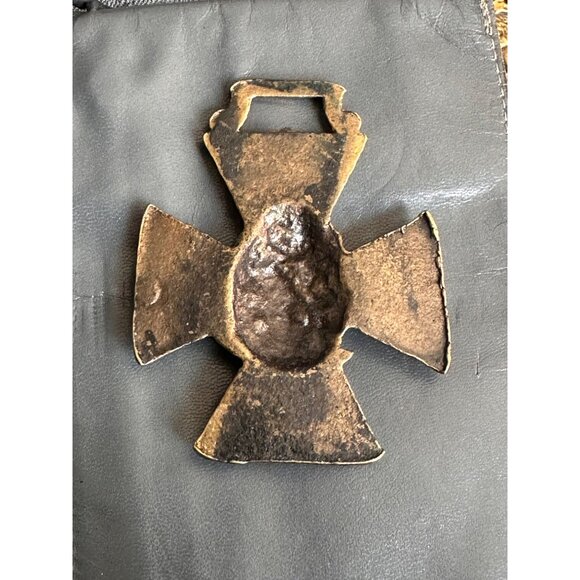 Antique Brass Cross Medal Maltese With Womans Face Relief bridle - Picture 4 of 6